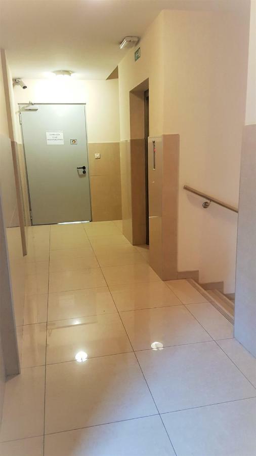 Deluxe Apartment Marina With A Private Parking غييكا المظهر الخارجي الصورة